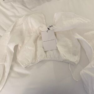 Cala de la Cruz White Crop Top